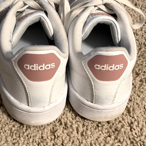 Rose Gold Adidas - Picture 4 of 7